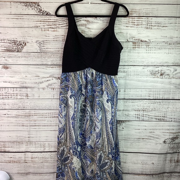 AVENUE PAISLEY PLUS SIZE 14 16 Blues, Black & White Maxi Dress - Picture 14 of 15